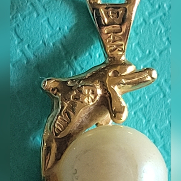 Waylon 14K Dolphin Pearl Pendant - Picture 5 of 14